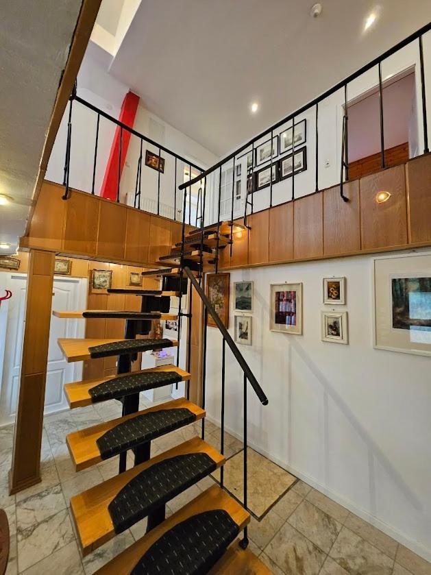 Pension Donaublick Grein 2 In Stifterstrasse19. Apartment Exterior photo